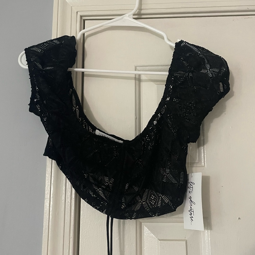 12th tribe crotchet black crop top